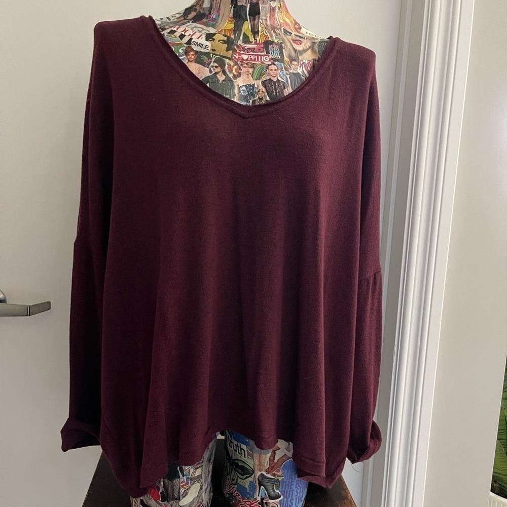 Silence and Noise long Sleeve Knit Top